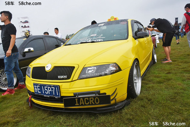 风雨无阻 一汽-大众粉丝嘉年华·苏州站