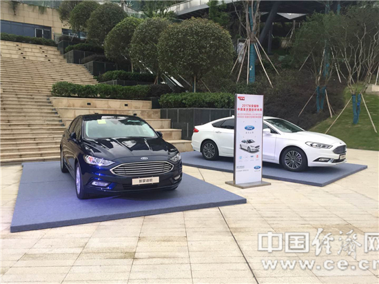 新蒙迪欧助力重庆国际时尚周盛大开幕