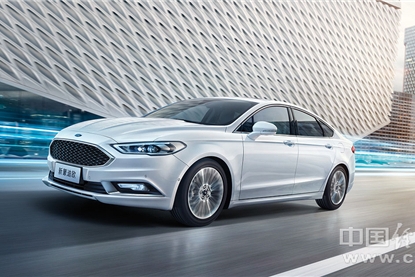 新蒙迪欧助力重庆国际时尚周盛大开幕