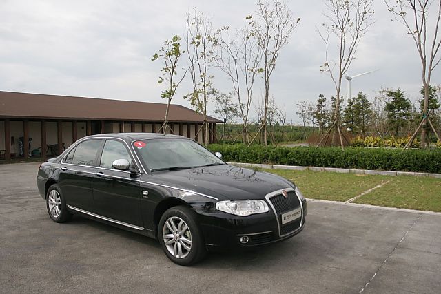 新车展厅：到店实拍新款荣威750