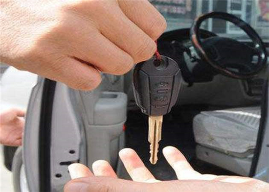 15.2公里路收19.9公里的钱 代驾到底有多少坑?