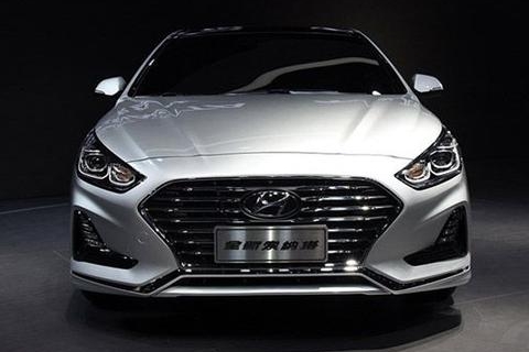 双T加持科技感爆棚 全新索纳塔对比凯美瑞