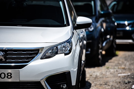 挥手东风标致,李海港的离开不仅是一次告别