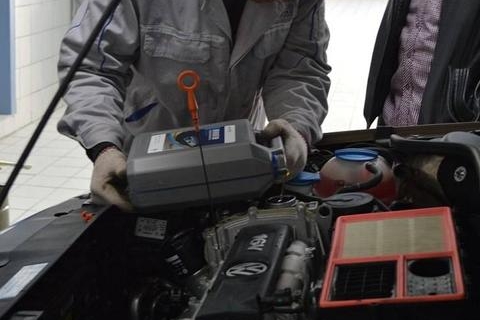 如何选择合适自己的机油？