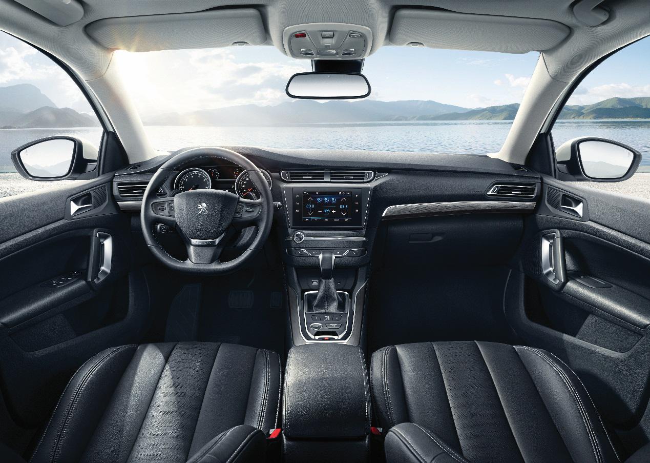 “智”“惠”升级不加价 和2018款东风标致408一起出发