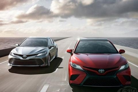 日系中型车三强齐换代 凯美瑞、雅阁、天籁迎来终极混战