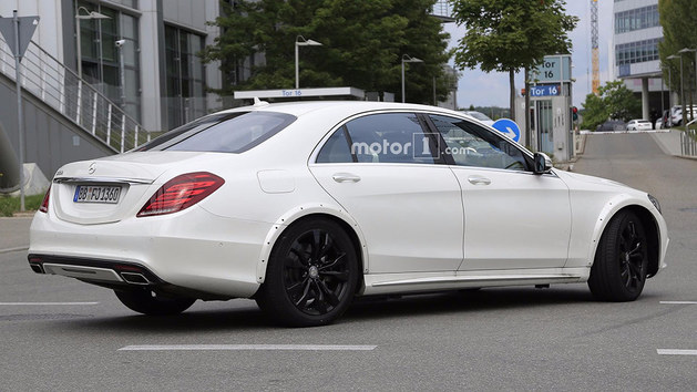 2020款奔驰S级谍照首度曝光 更轻更环保