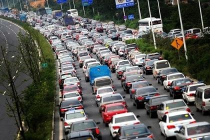 假期北京高速绕行提示 日均交通量同比增长10%