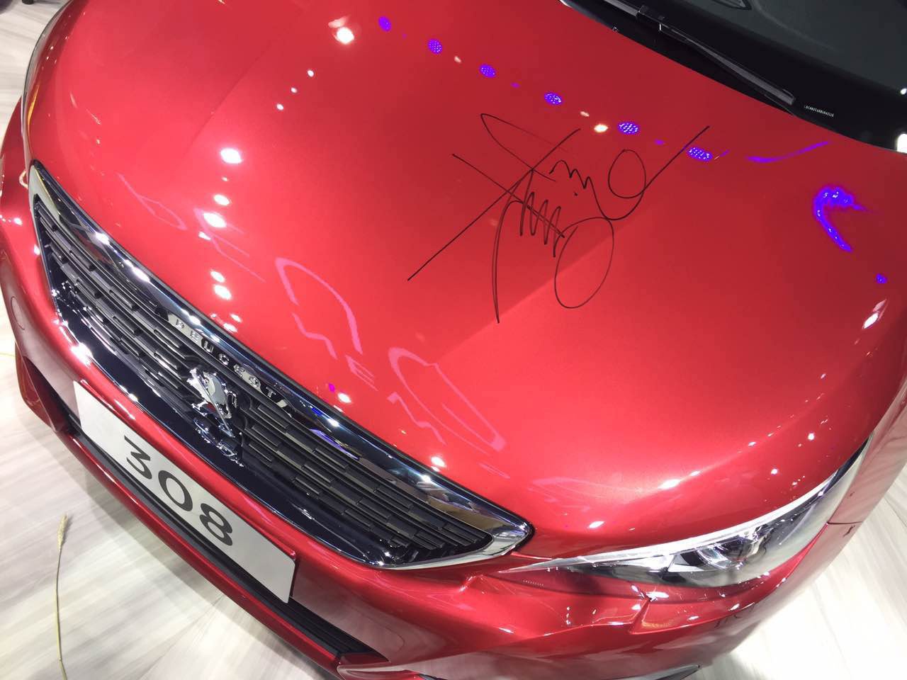 挥手东风标致,李海港的离开不仅是一次告别