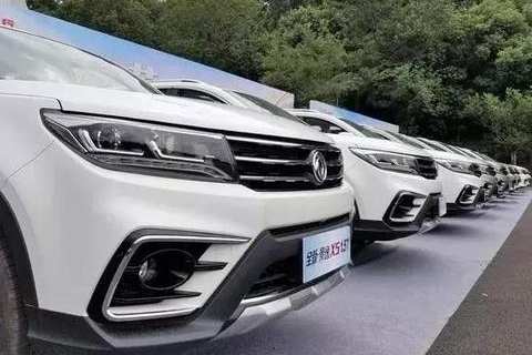 东风风行景逸X5和X6再次引爆广州