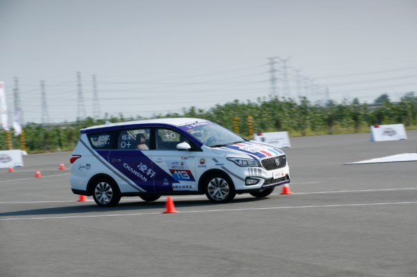 论颜值讲实力样样都行 长安凌轩就是叫你服气