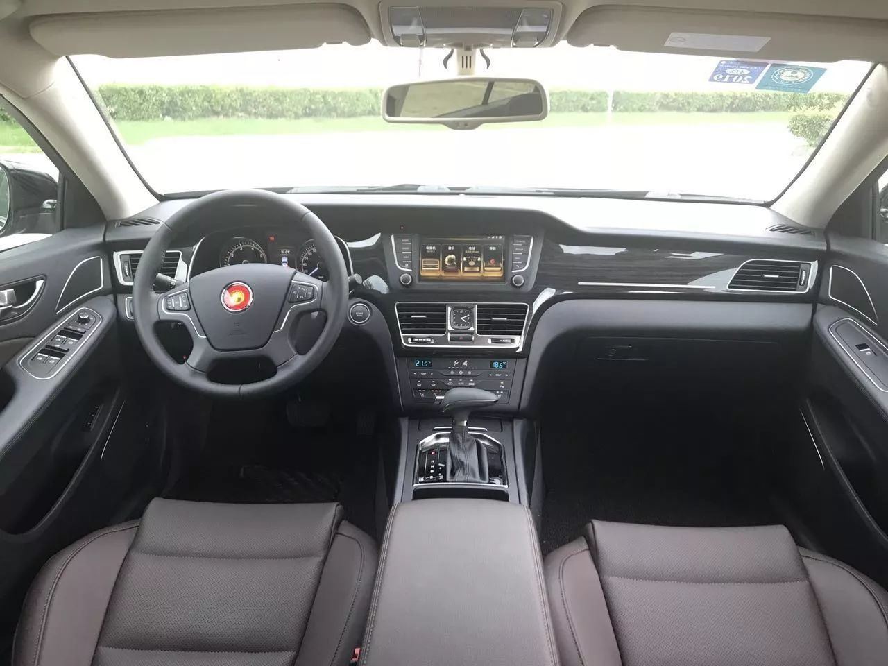 新款红旗H7,抛开情怀还剩下什么?