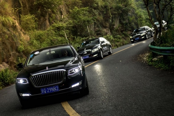 新款红旗H7，抛开情怀还剩下什么？