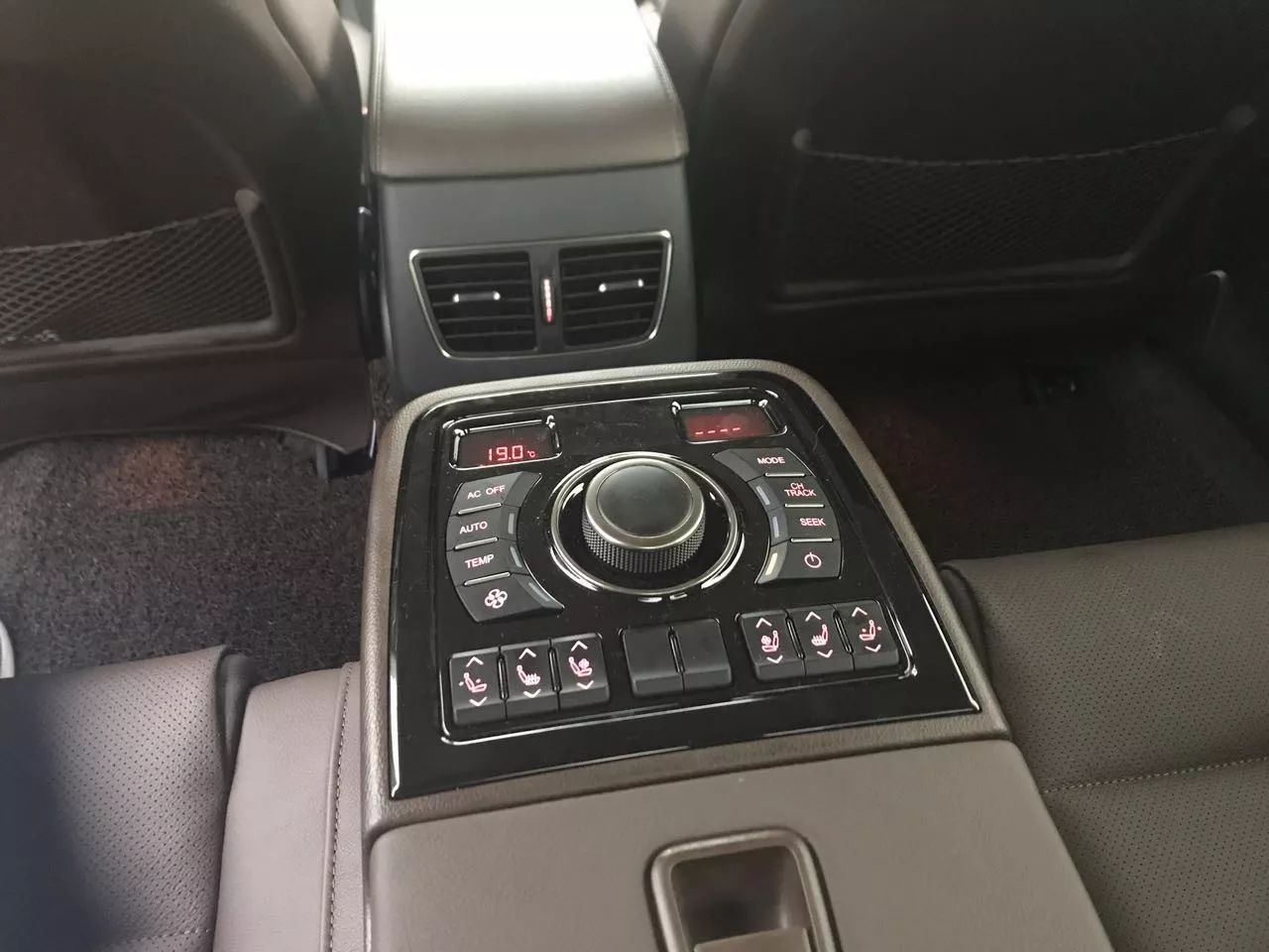 新款红旗H7,抛开情怀还剩下什么?