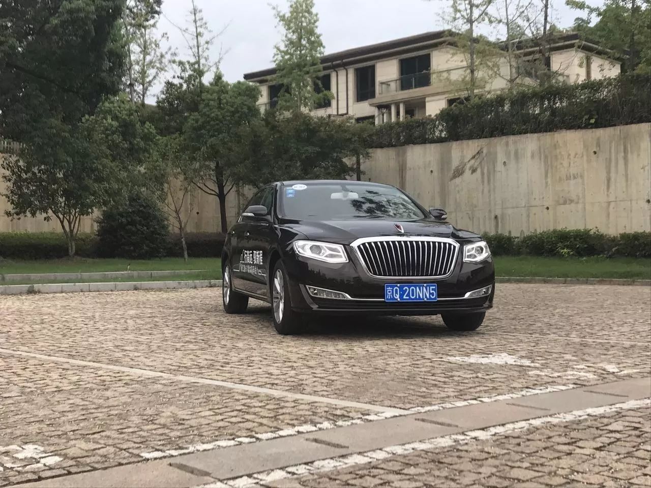 新款红旗H7,抛开情怀还剩下什么?