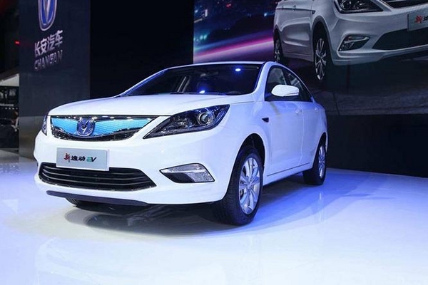 国内各大车企面临停产威胁！双积分倒逼长安，暴露其软肋