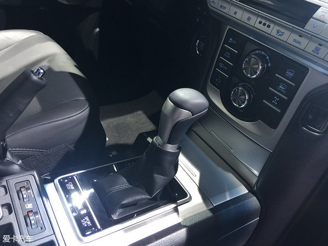 2017法兰克福车展:丰田新款普拉多首发