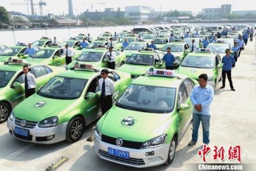 成都违规出租司机需培训考试 合格后方能上岗