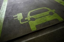 电动化浪潮来袭 跨国车企都在忙什么（上）