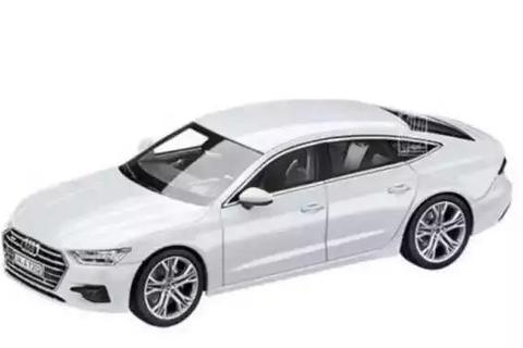 奥迪最得意的车型 售价不菲 销量输奔驰