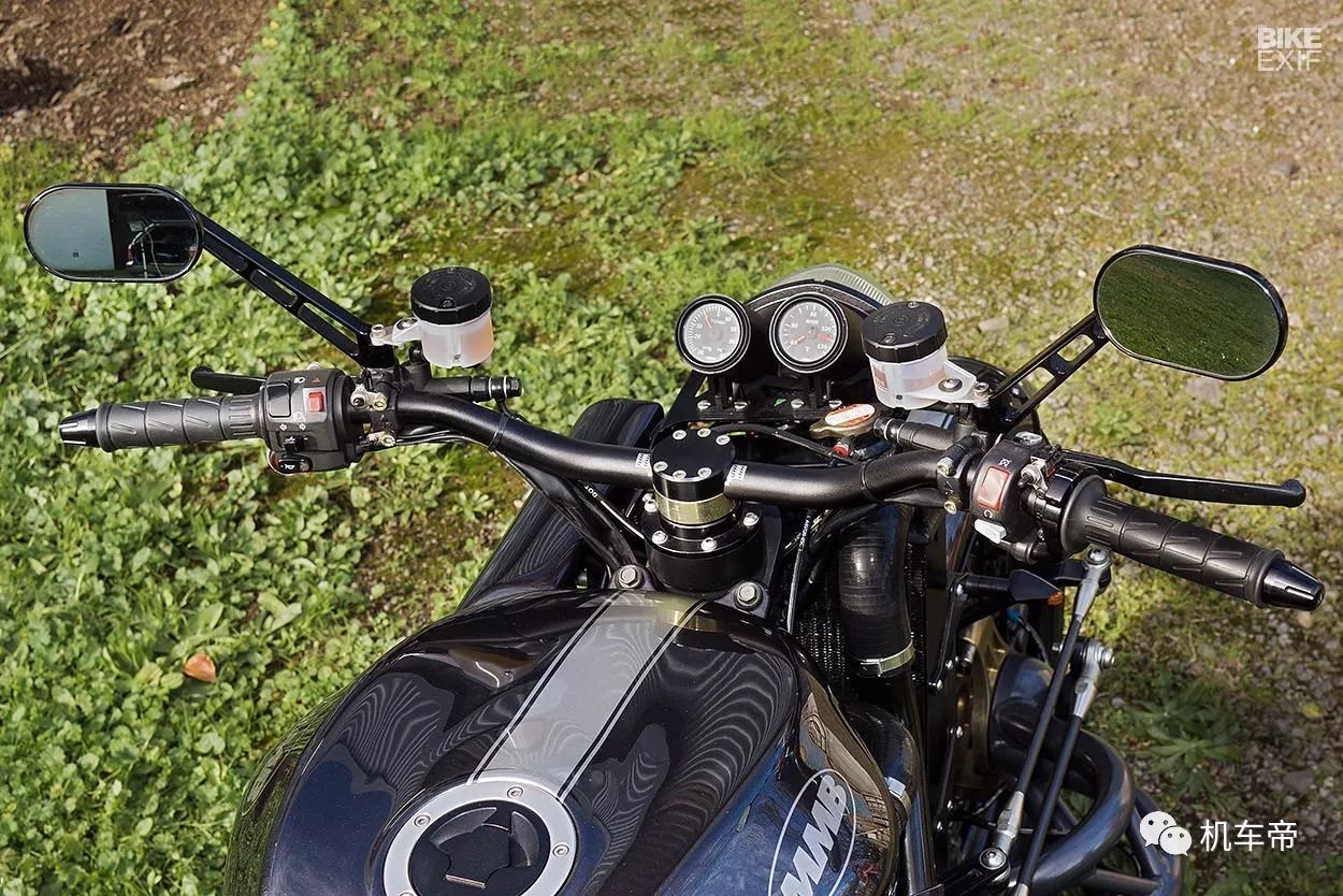 搭载斯巴鲁wrx引擎的摩托车!