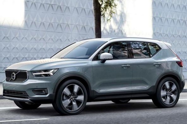 初入紧凑级SUV战场，XC40能否立足？