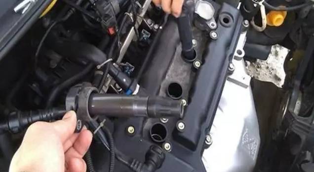 火花塞如何更换?看完技能暴涨