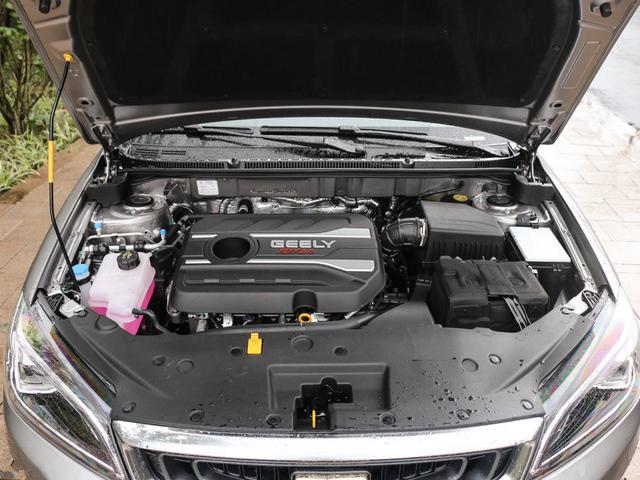 吉利又推新车,LED大灯液晶仪表都齐了,矛头伸向了廉价的宝骏