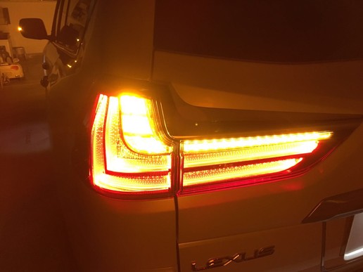 不再犹豫地订车,雷克萨斯LX 570巅峰限量版。