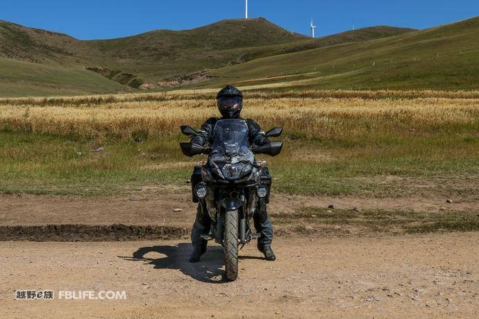 【铁骑】差1%就是完美 试驾川崎Versys-X300