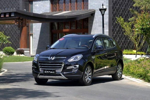 谁说高油耗只是豪车的代表？这几款买得起的车油耗也高的吓人！