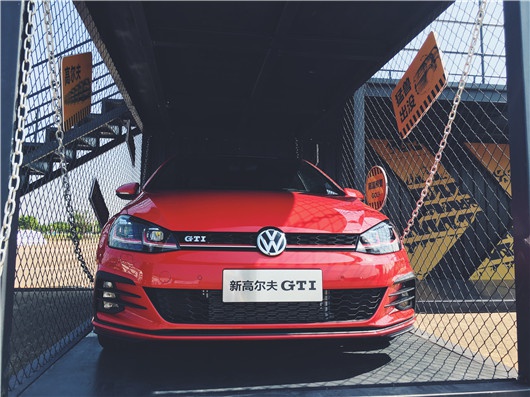 全面进阶 趋近完美 抢先试驾新高尔夫家族