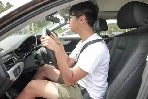 别说你会开车，90%的人上车第一步就做错了！