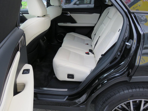 还是以前的凌志吗?体验RX200T。