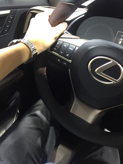 还是以前的凌志吗?体验RX200T。