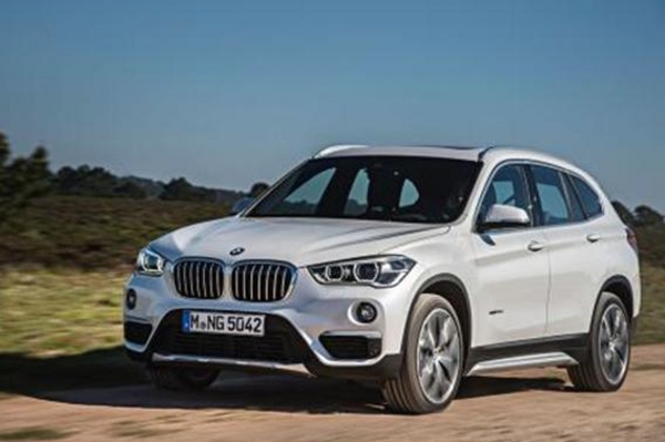 宝马放弃三缸机？键盘车神们别傻了，醒醒吧！