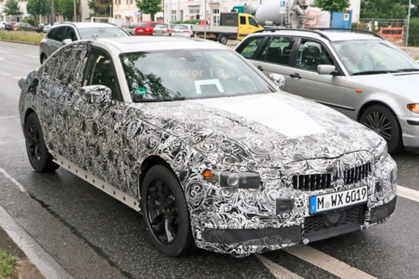 曝宝马新一代3系内饰 配数字化液晶仪表