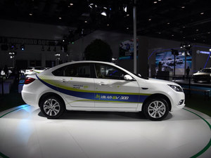 长安逸动EV300正式亮相 10月19日将上市