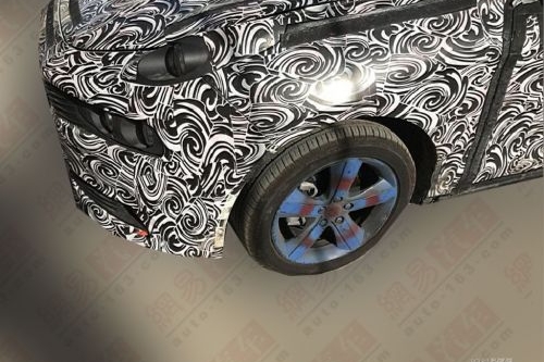 首款新能源车型 领克03插电混动版谍照