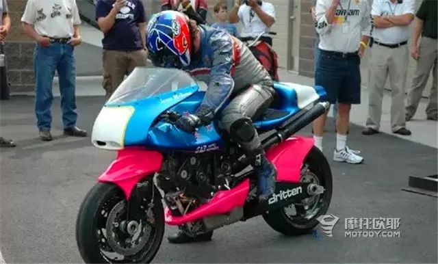 最经典的八款摩托车,你们现在还在骑吗?