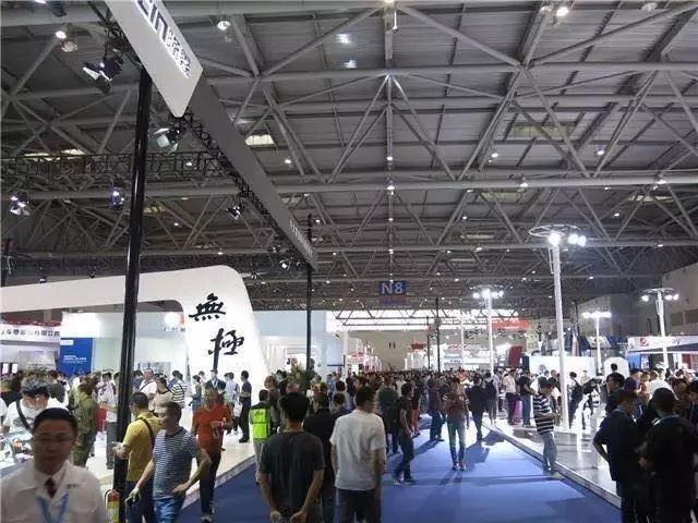 隆鑫300R的第一次竟给了一个女人?!