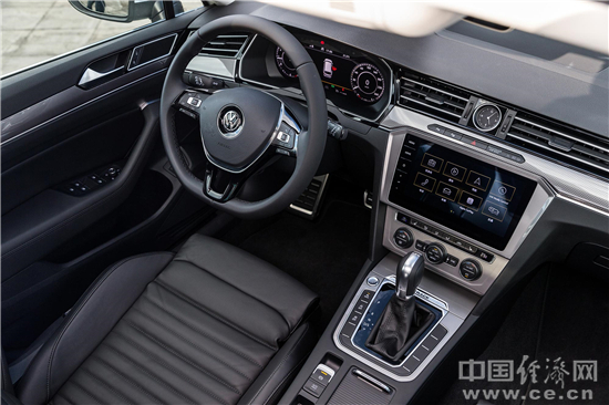 与大众进口汽车2018款蔚揽旅行轿车一起