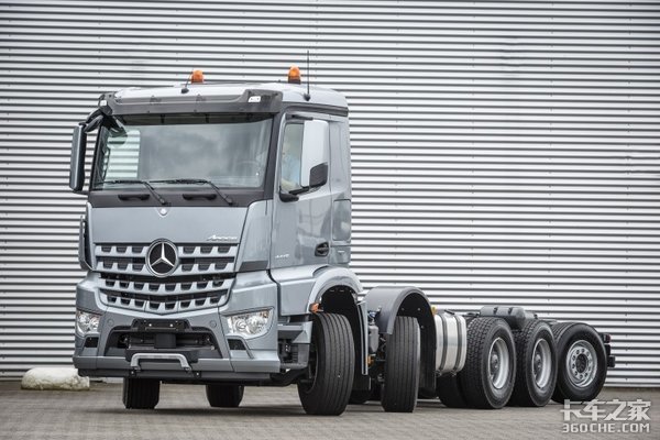 4X4驱动还带4轮转向 这些卡车干啥用呢?