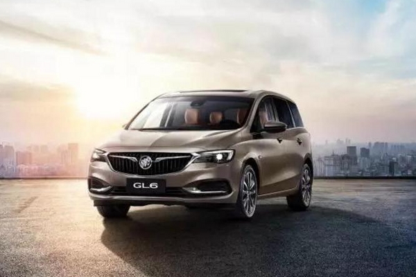 比5座车大也比7座车舒服，居然还只要15万，这车有点厉害