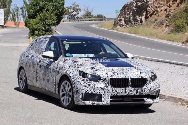 宝马全新一代1系谍照曝光 或2019年亮相