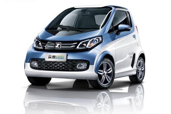 众泰2018款E200官图发布 将11月初上市