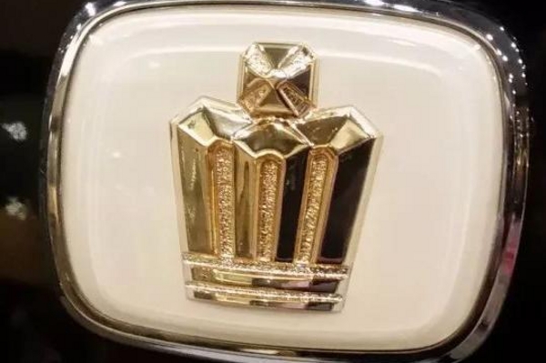 得罪了谁？曾经的豪华座驾变成了加大款锐志！！