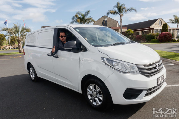 上汽大通有啥底气在澳洲连发两款新品?