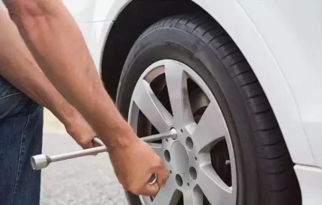 开车听到这些异响立即检查!车可能要大修!