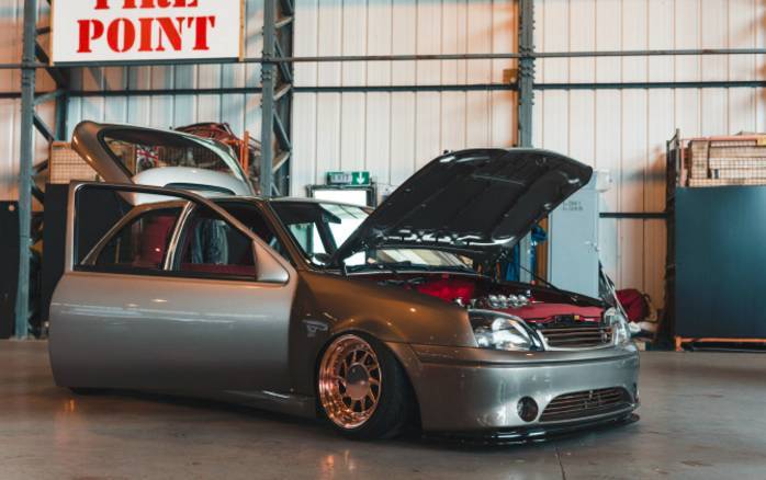 管住你的肾上腺素,谁说没有T型车的欧洲玩不了Hot Rod?